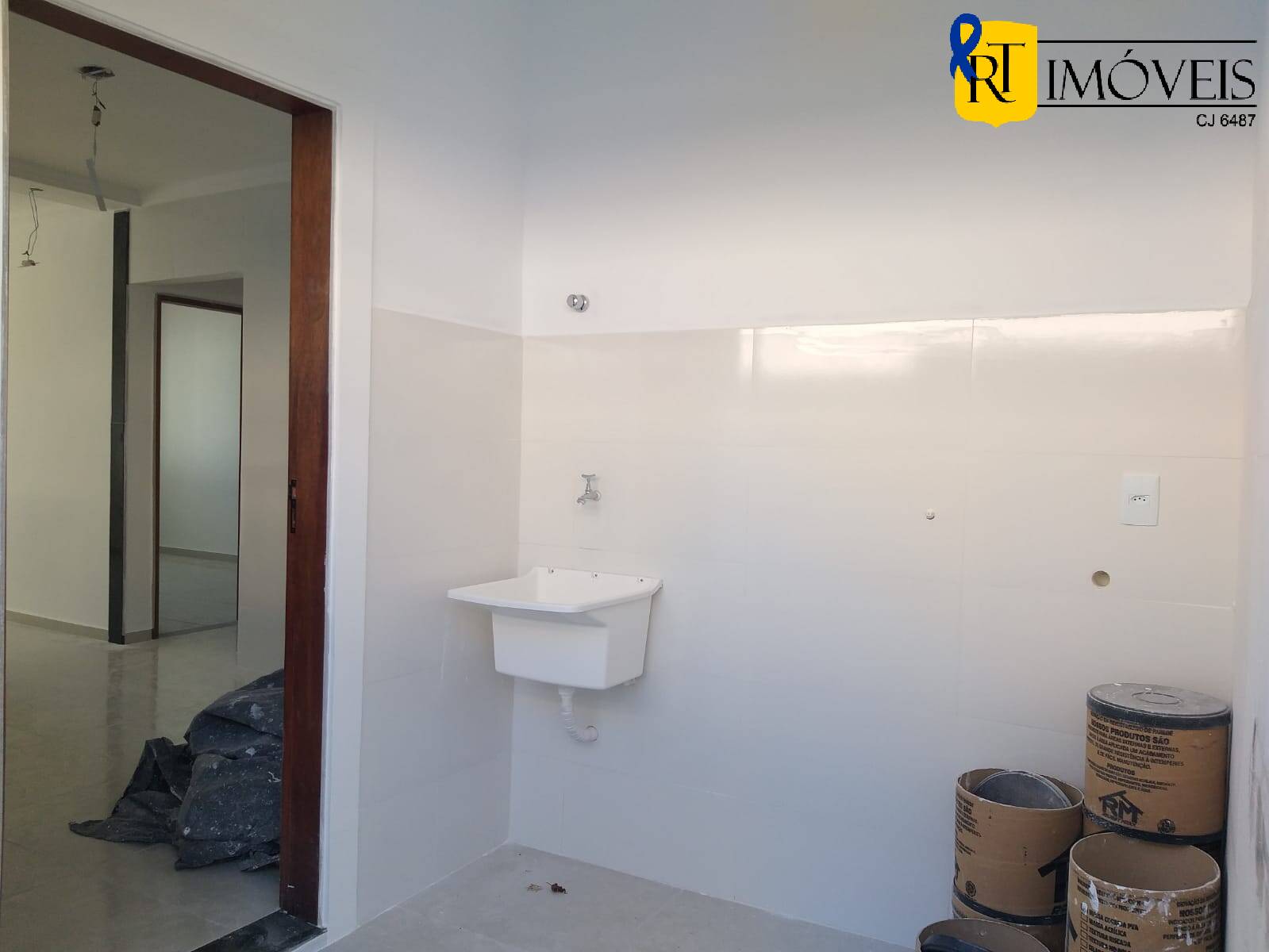 Casa à venda com 3 quartos, 100m² - Foto 22