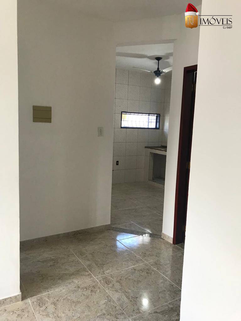 Casa à venda com 3 quartos, 93m² - Foto 4