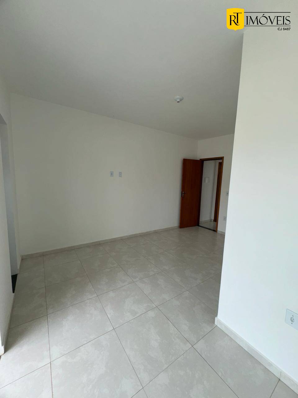 Casa à venda com 2 quartos, 87m² - Foto 17