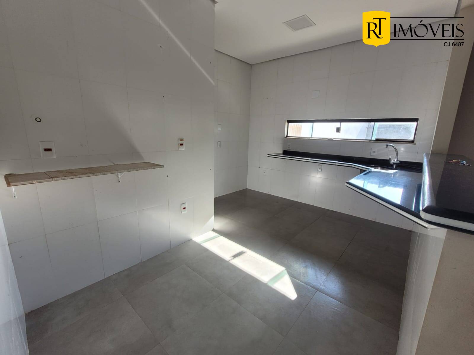 Casa à venda com 4 quartos, 450m² - Foto 7