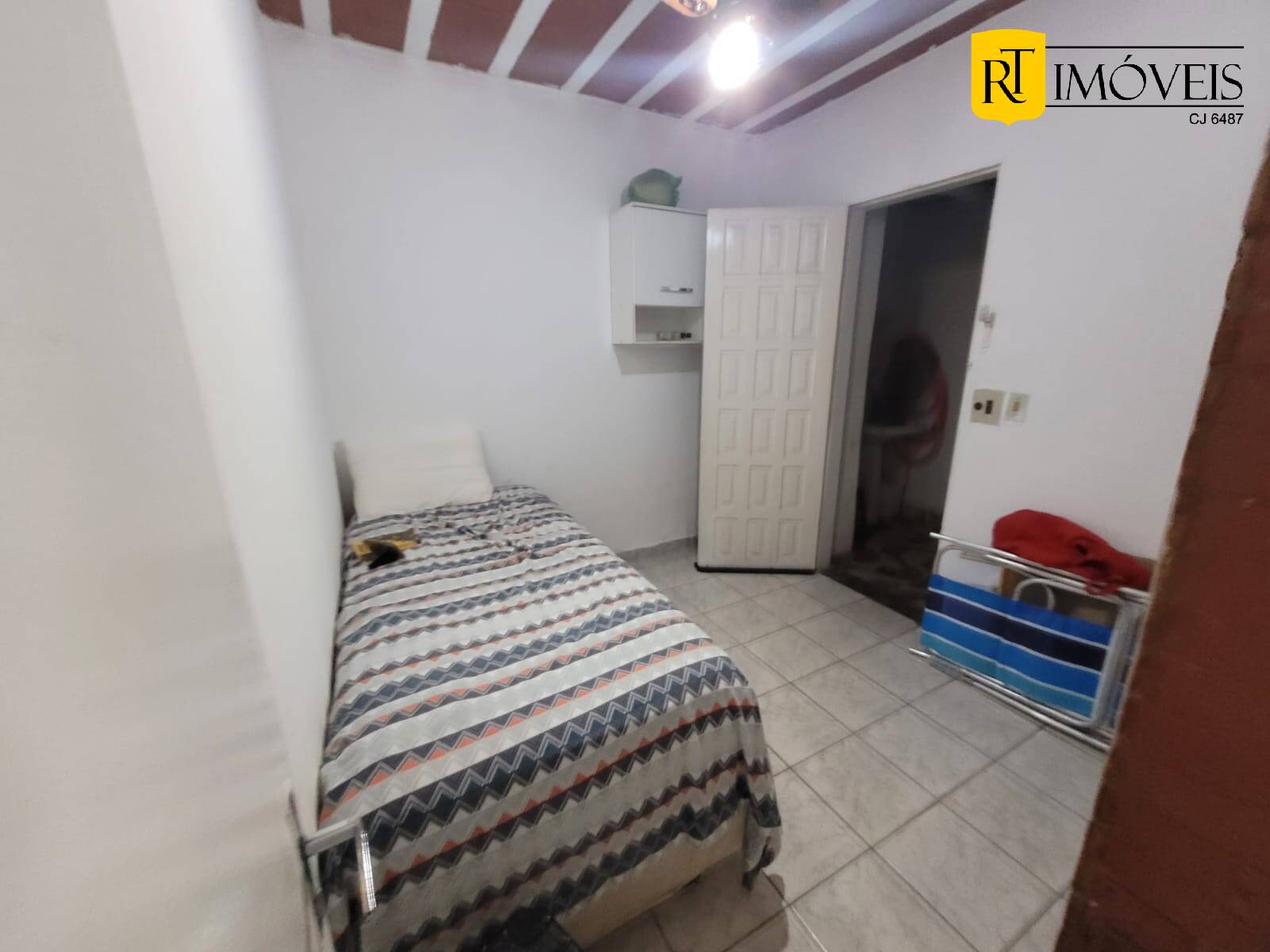 Casa à venda com 4 quartos, 150m² - Foto 13