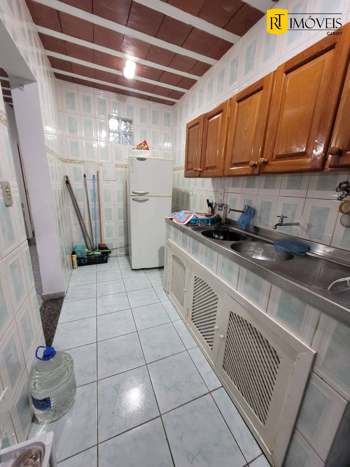 Casa à venda com 4 quartos, 150m² - Foto 14