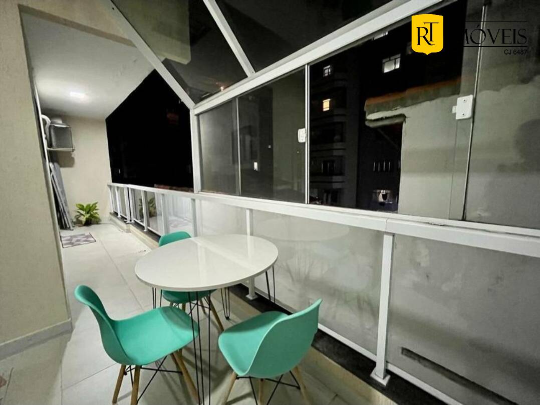 Apartamento à venda com 2 quartos, 66m² - Foto 7