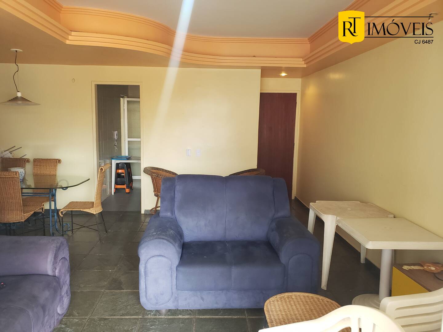 Apartamento à venda com 3 quartos, 100m² - Foto 4