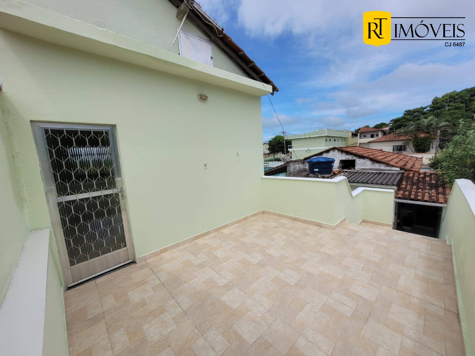 Casa à venda com 4 quartos, 200m² - Foto 28