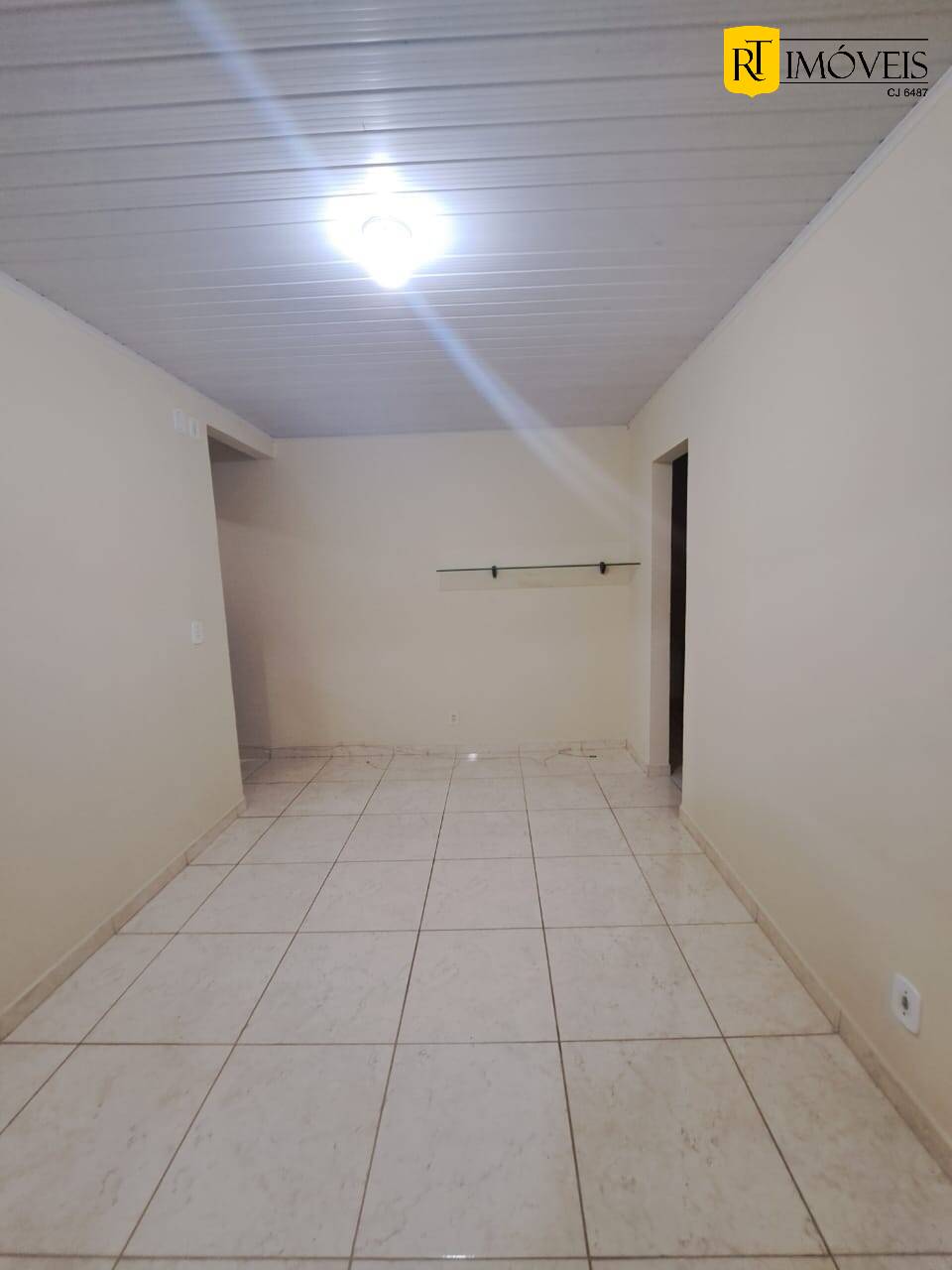 Apartamento para alugar com 2 quartos, 60m² - Foto 11