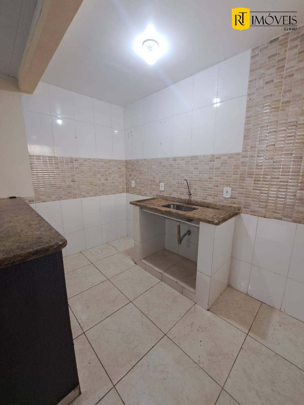 Apartamento para alugar com 2 quartos, 60m² - Foto 17