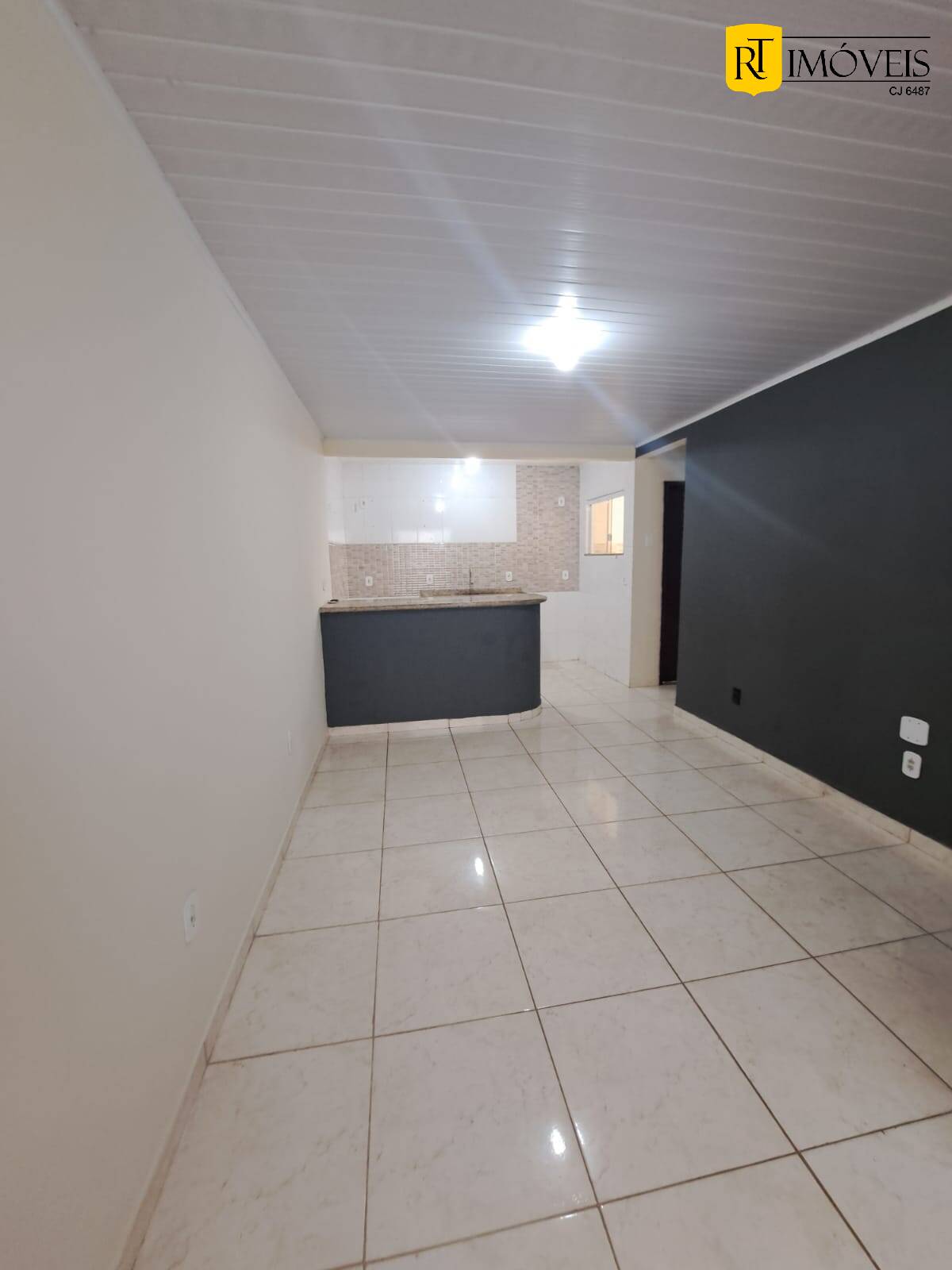 Apartamento para alugar com 2 quartos, 60m² - Foto 1