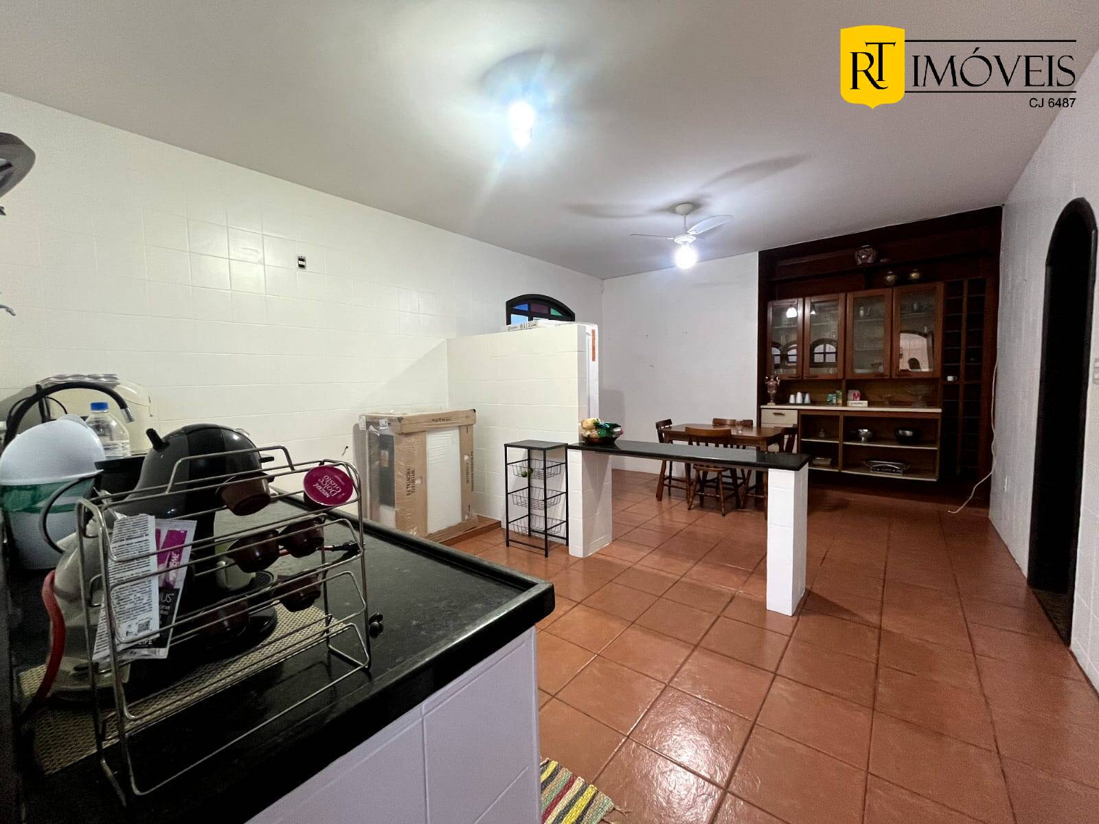 Casa à venda com 4 quartos, 240m² - Foto 10