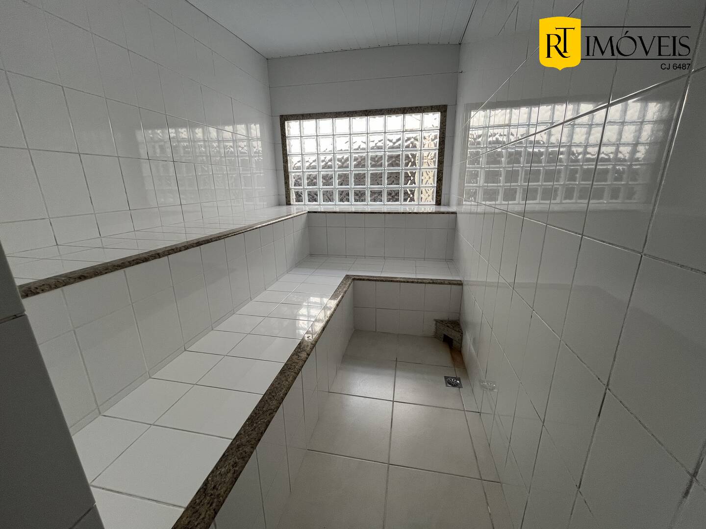 Apartamento à venda com 3 quartos, 111m² - Foto 31