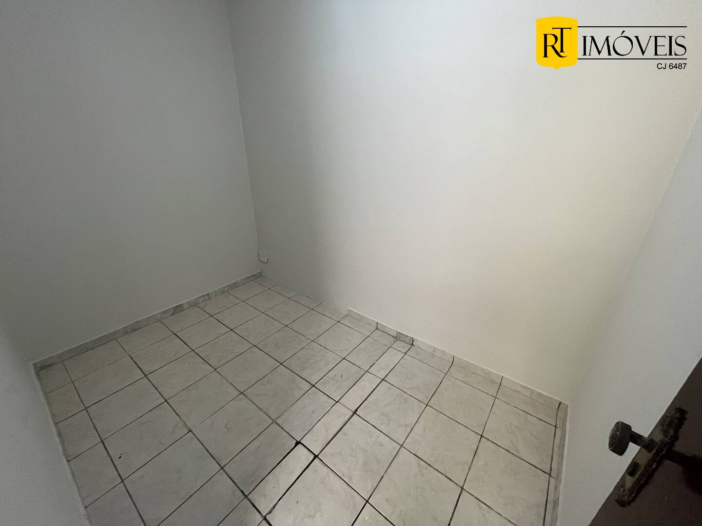 Apartamento à venda com 2 quartos, 53m² - Foto 21