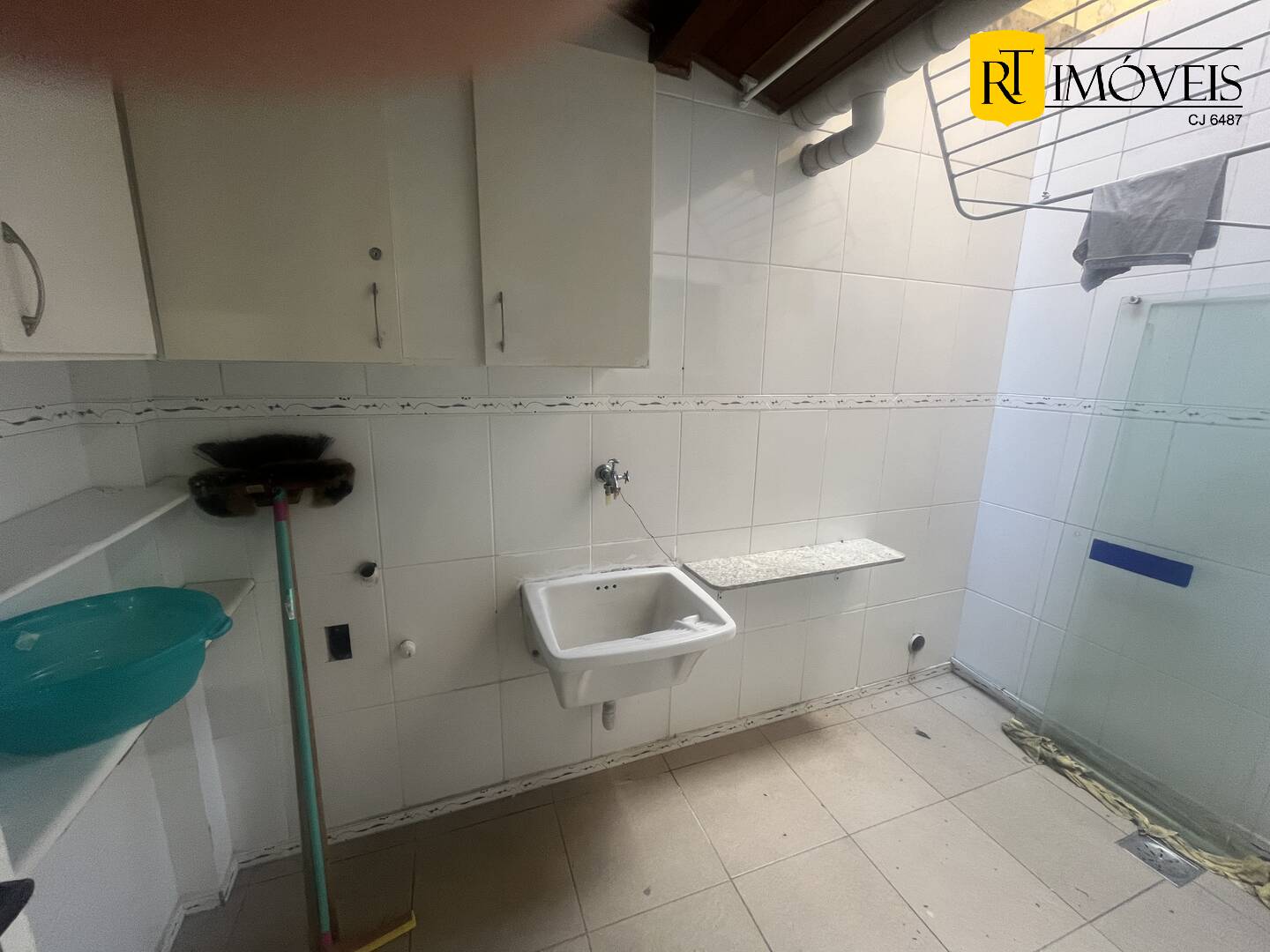 Casa de Condomínio à venda com 2 quartos, 81m² - Foto 33