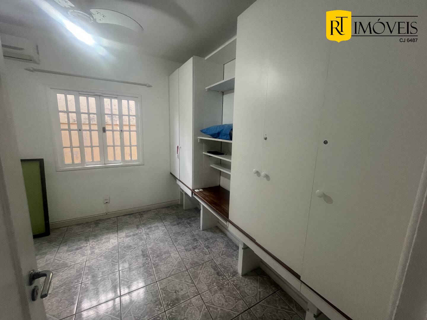 Casa de Condomínio à venda com 2 quartos, 81m² - Foto 27