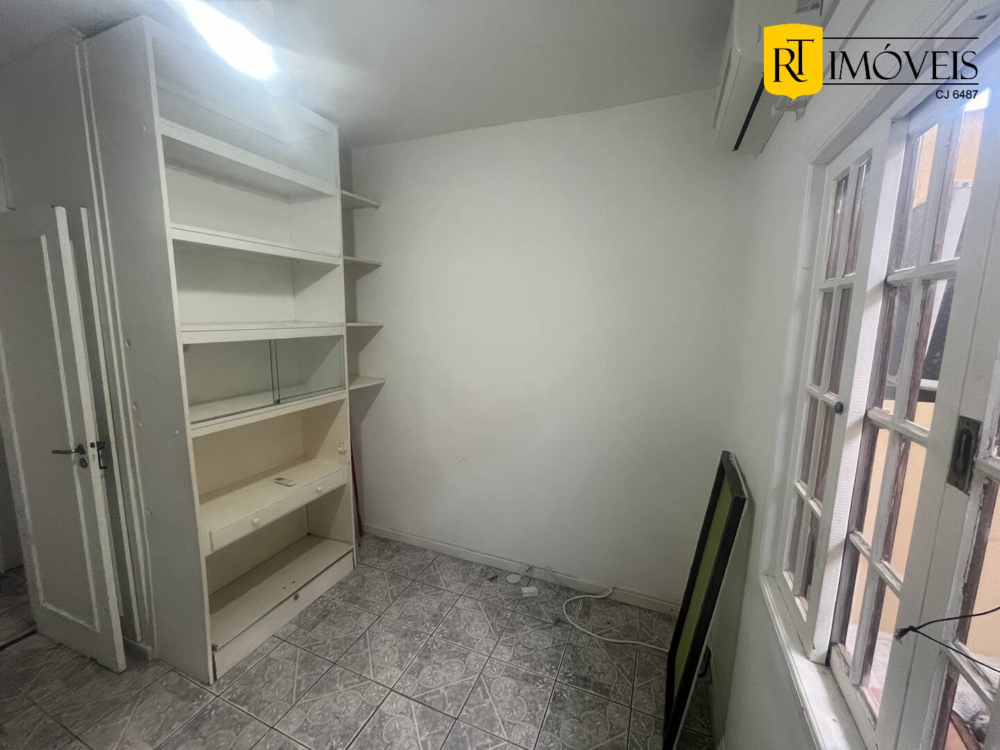 Casa de Condomínio à venda com 2 quartos, 81m² - Foto 28