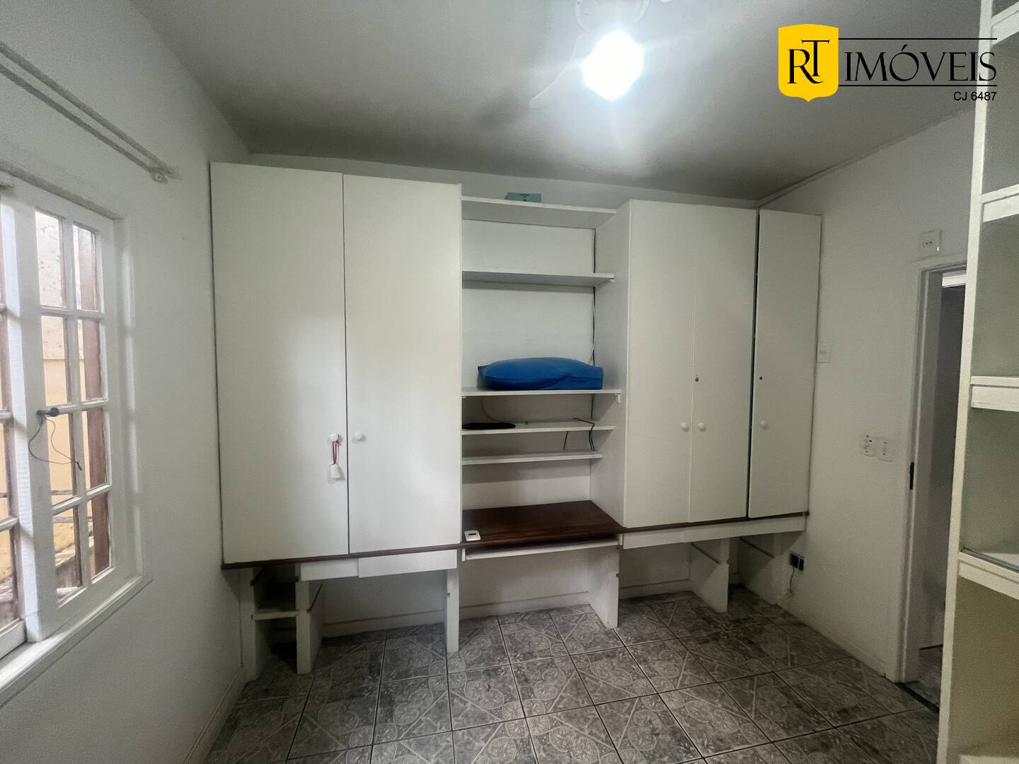 Casa de Condomínio à venda com 2 quartos, 81m² - Foto 29