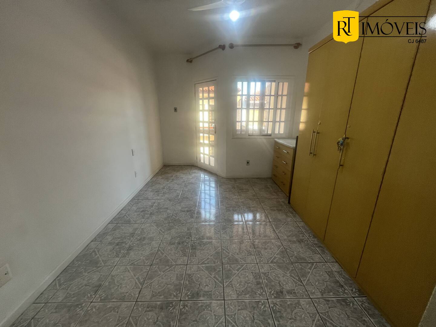 Casa de Condomínio à venda com 2 quartos, 81m² - Foto 21