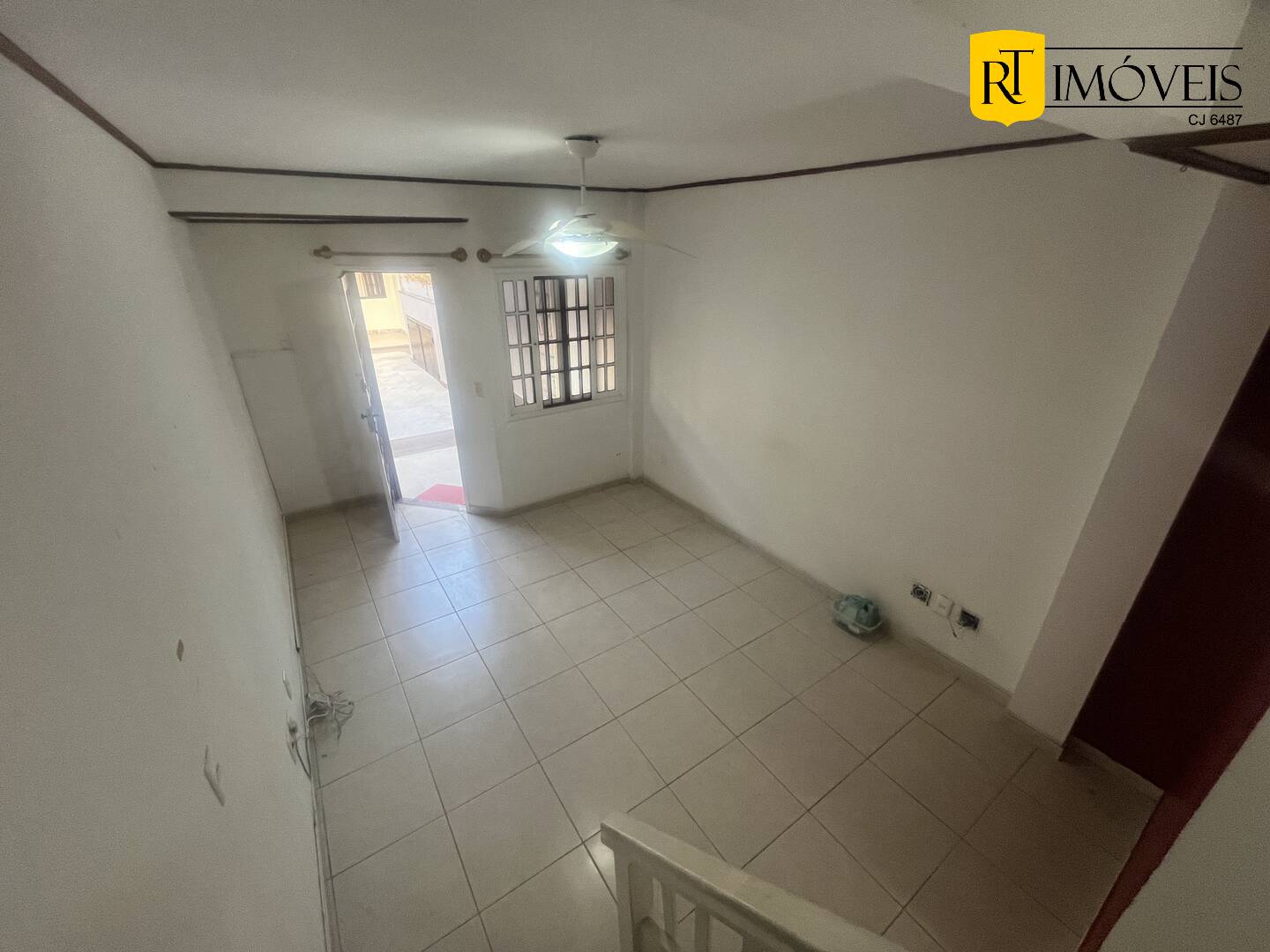 Casa de Condomínio à venda com 2 quartos, 81m² - Foto 4