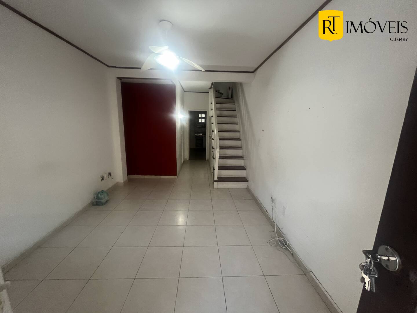 Casa de Condomínio à venda com 2 quartos, 81m² - Foto 3