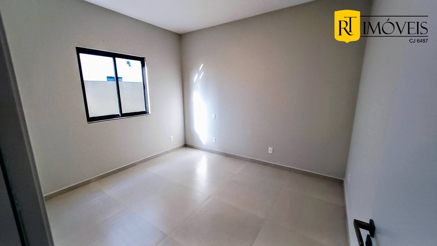 Casa de Condomínio à venda com 3 quartos, 123m² - Foto 13