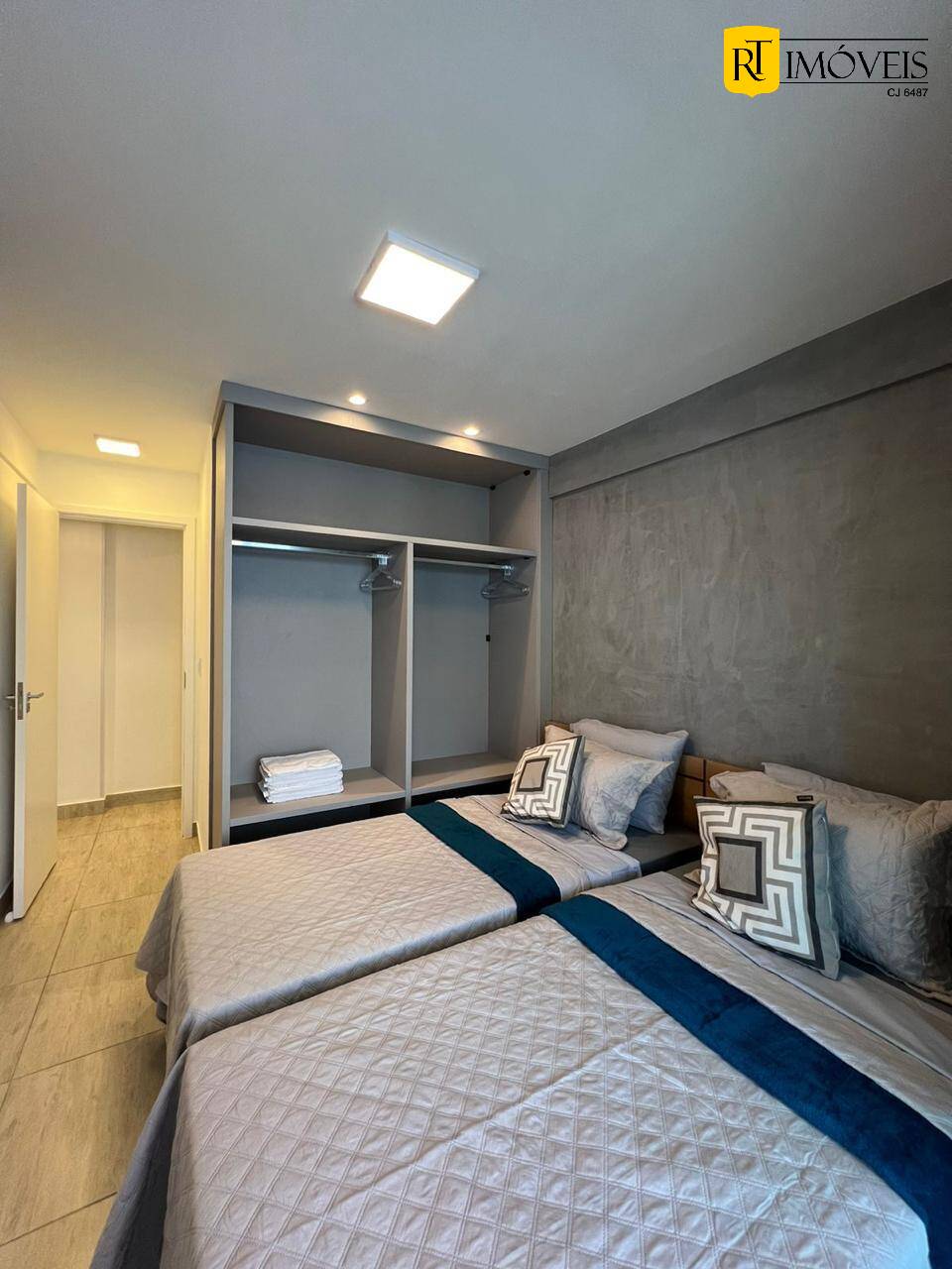 Apartamento à venda com 2 quartos, 79m² - Foto 9