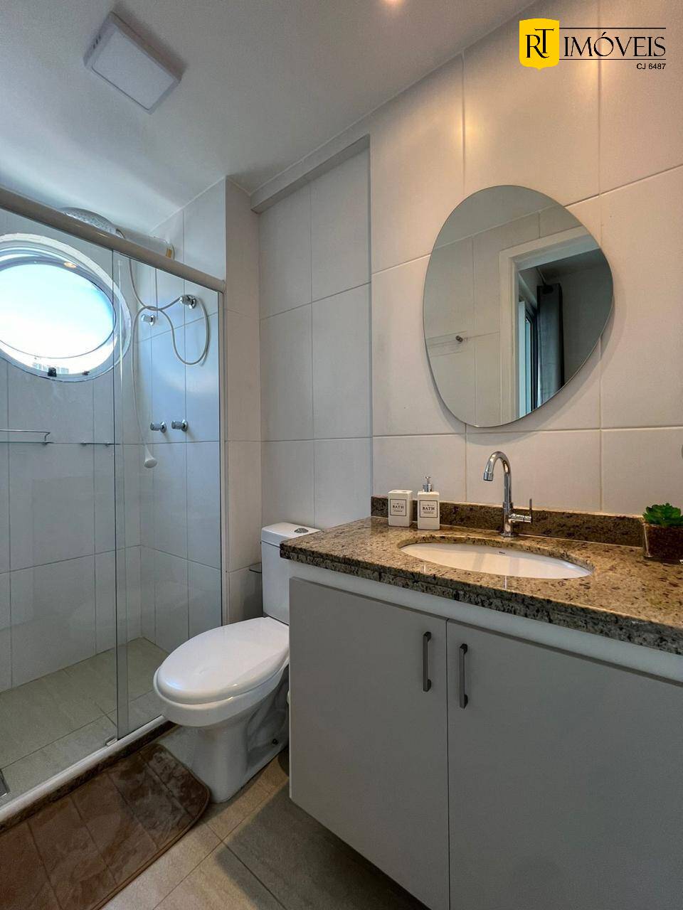 Apartamento à venda com 2 quartos, 79m² - Foto 10