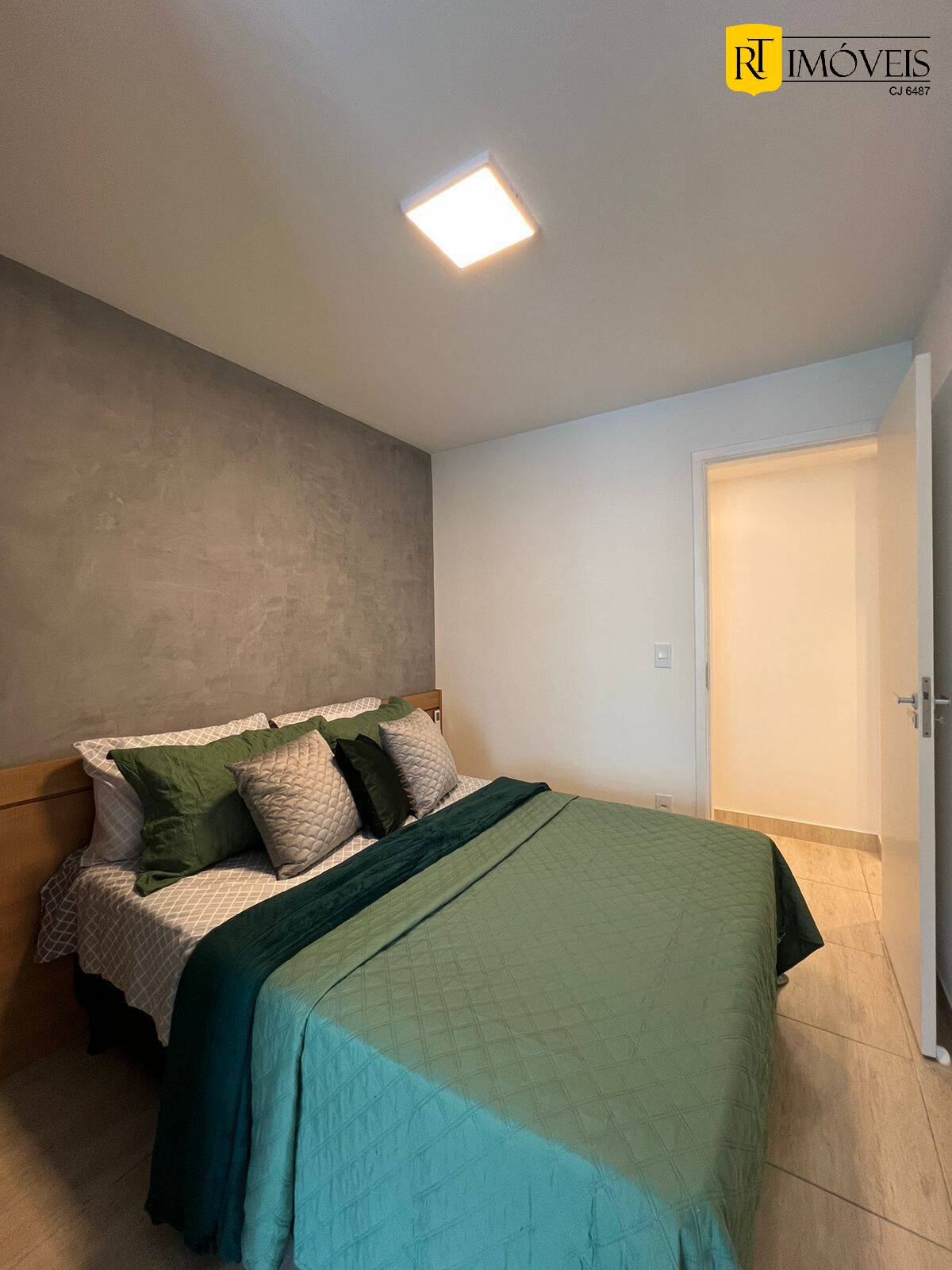 Apartamento à venda com 2 quartos, 79m² - Foto 16