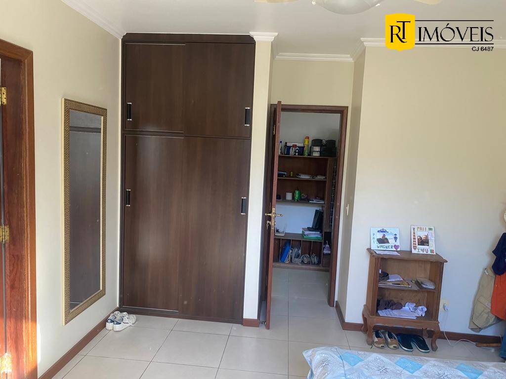 Casa à venda com 4 quartos, 859m² - Foto 2