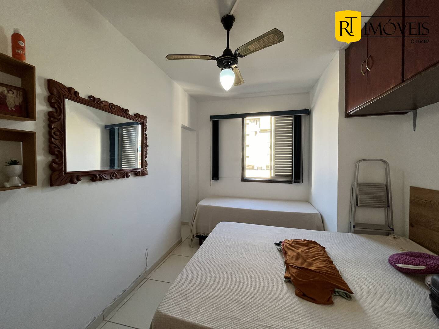 Apartamento à venda com 2 quartos, 74m² - Foto 4