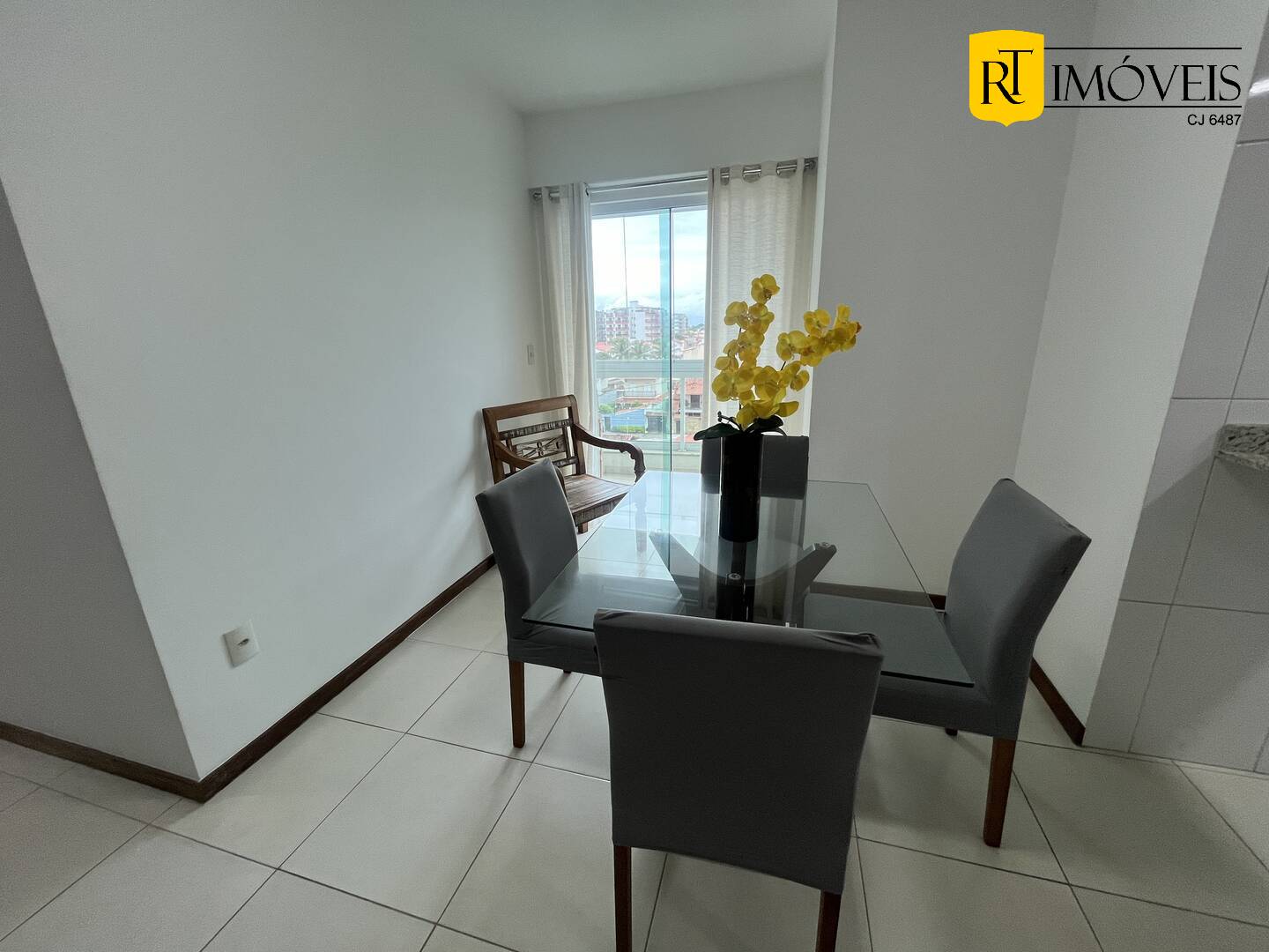 Apartamento à venda com 3 quartos, 121m² - Foto 7