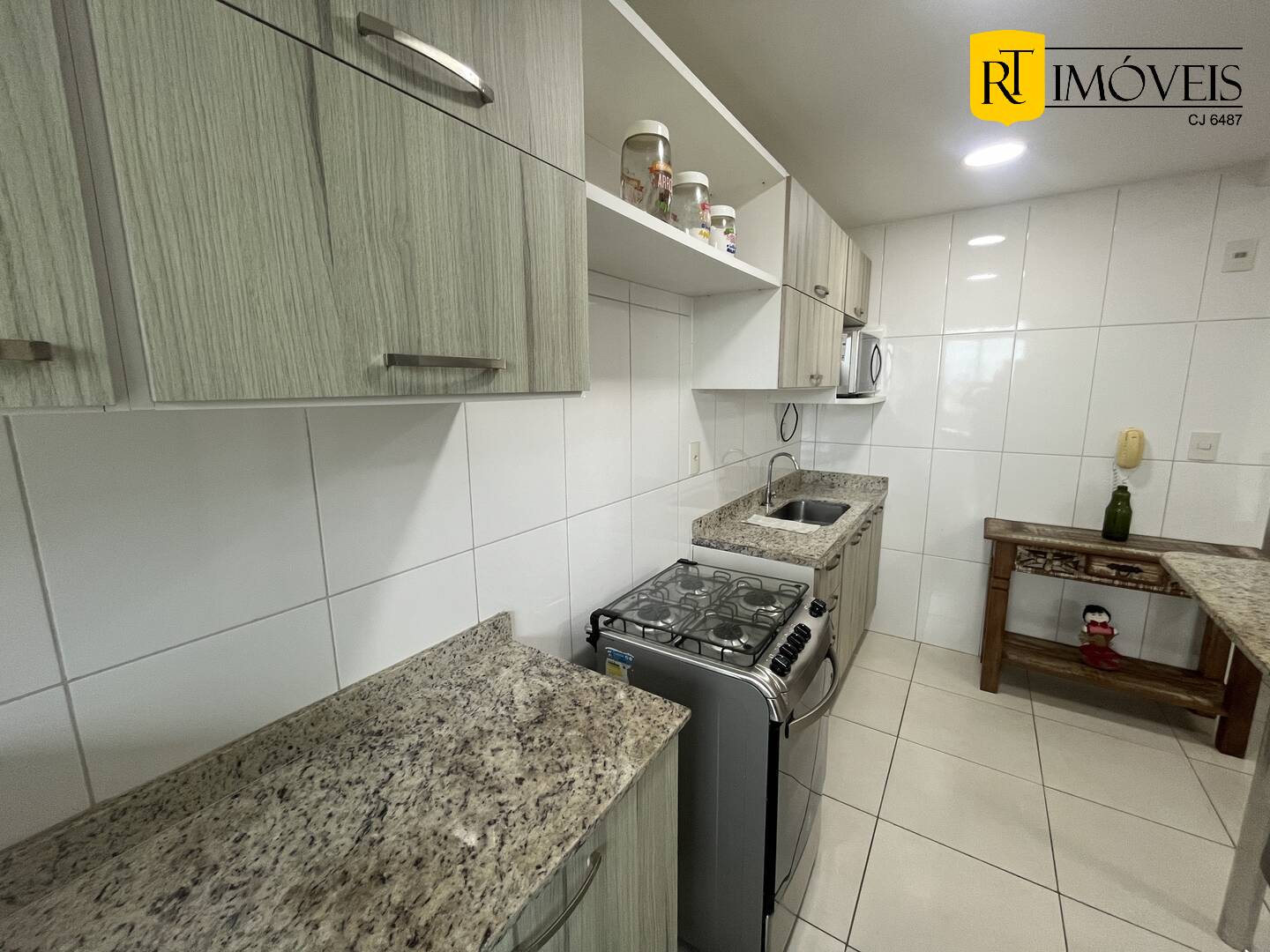 Apartamento à venda com 3 quartos, 121m² - Foto 17