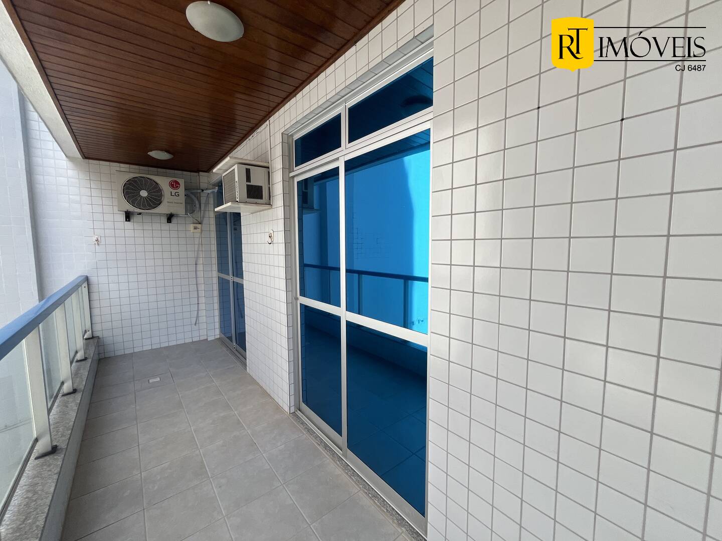 Apartamento à venda com 3 quartos, 152m² - Foto 3