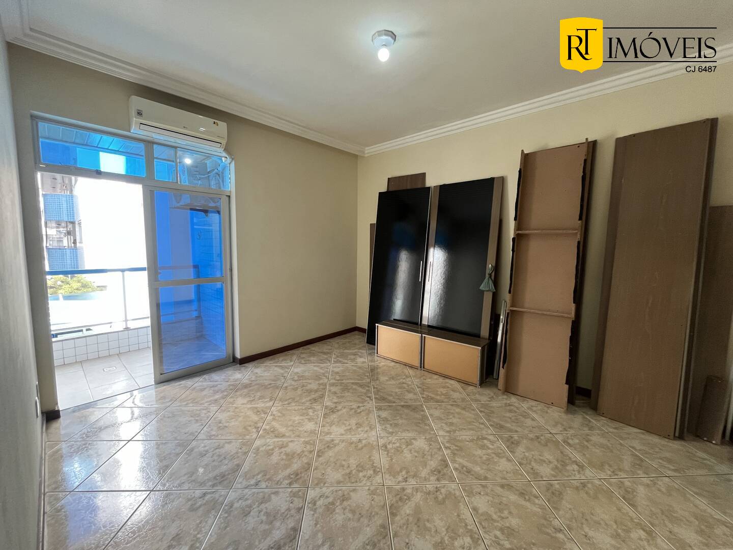 Apartamento à venda com 3 quartos, 152m² - Foto 7