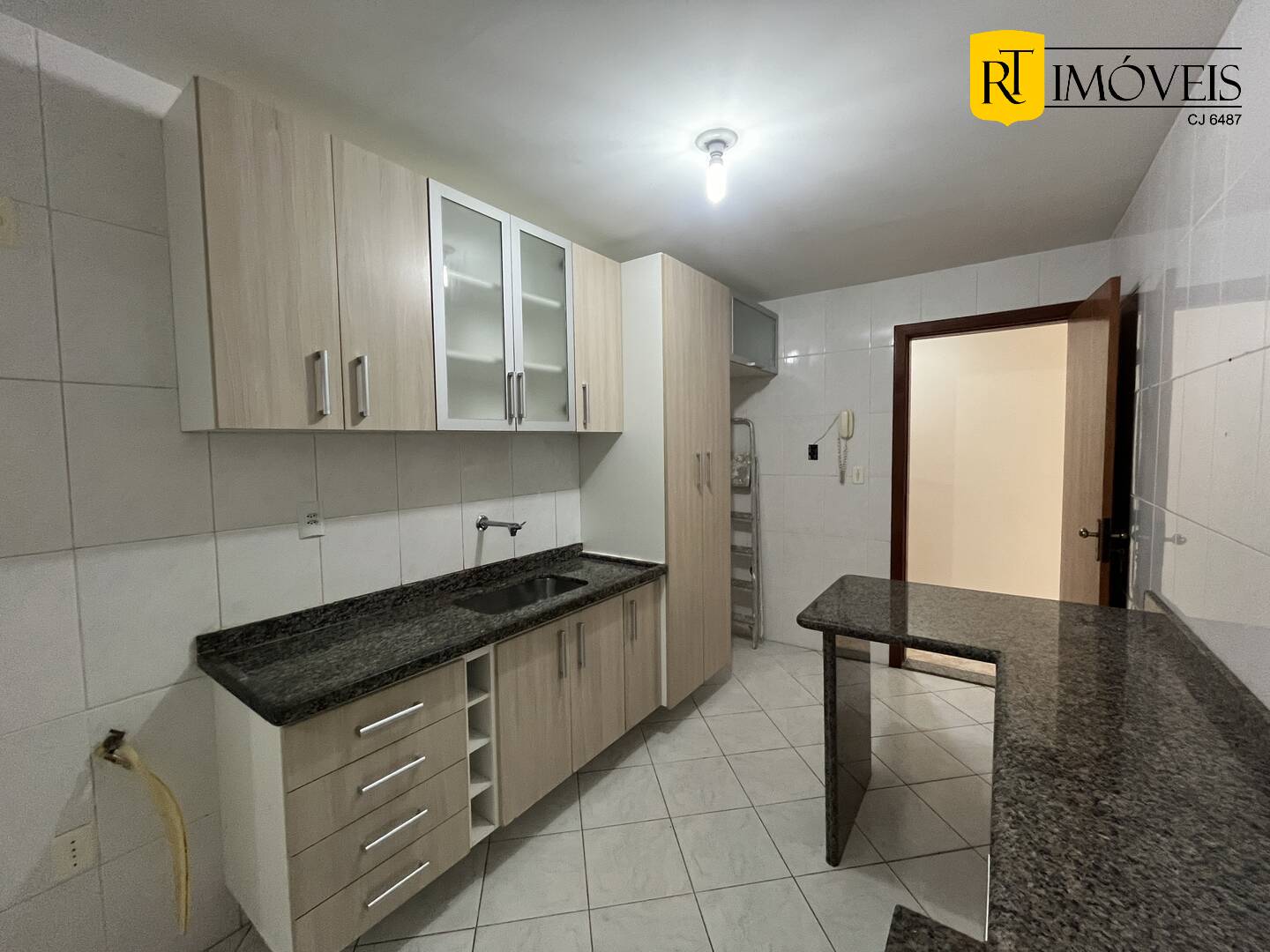 Apartamento à venda com 3 quartos, 152m² - Foto 10