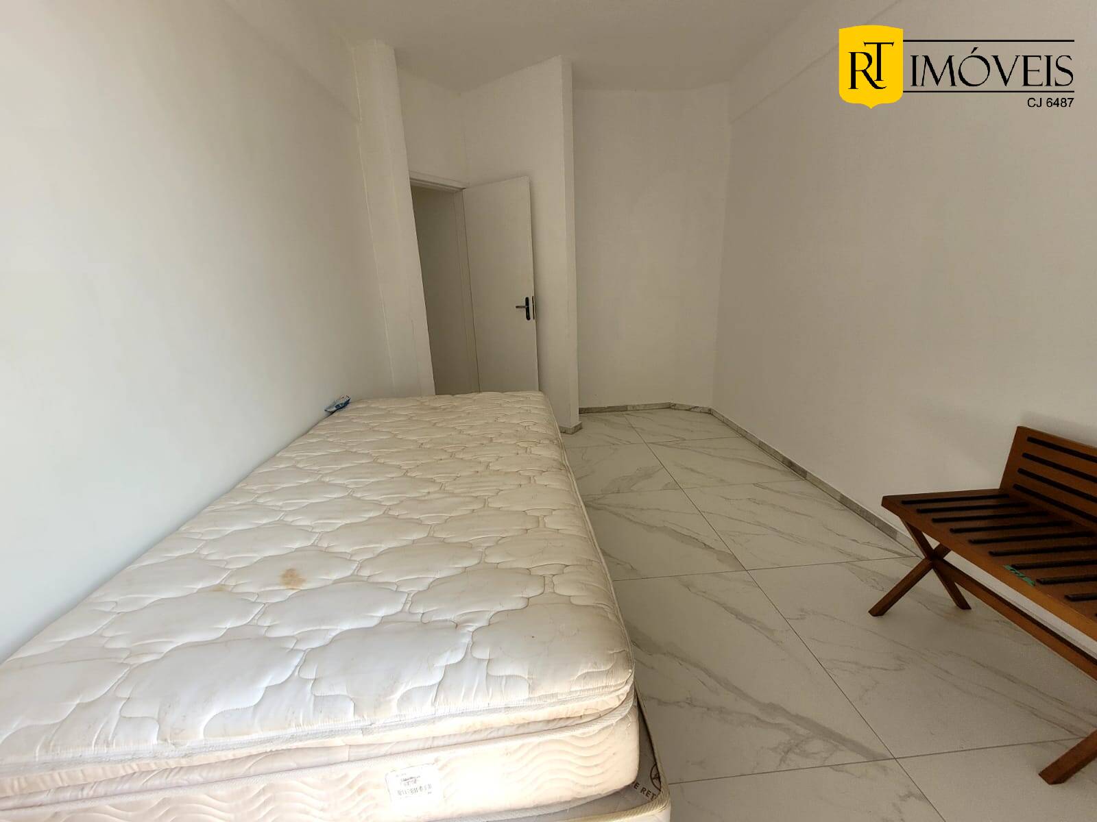 Apartamento à venda com 3 quartos, 110m² - Foto 14