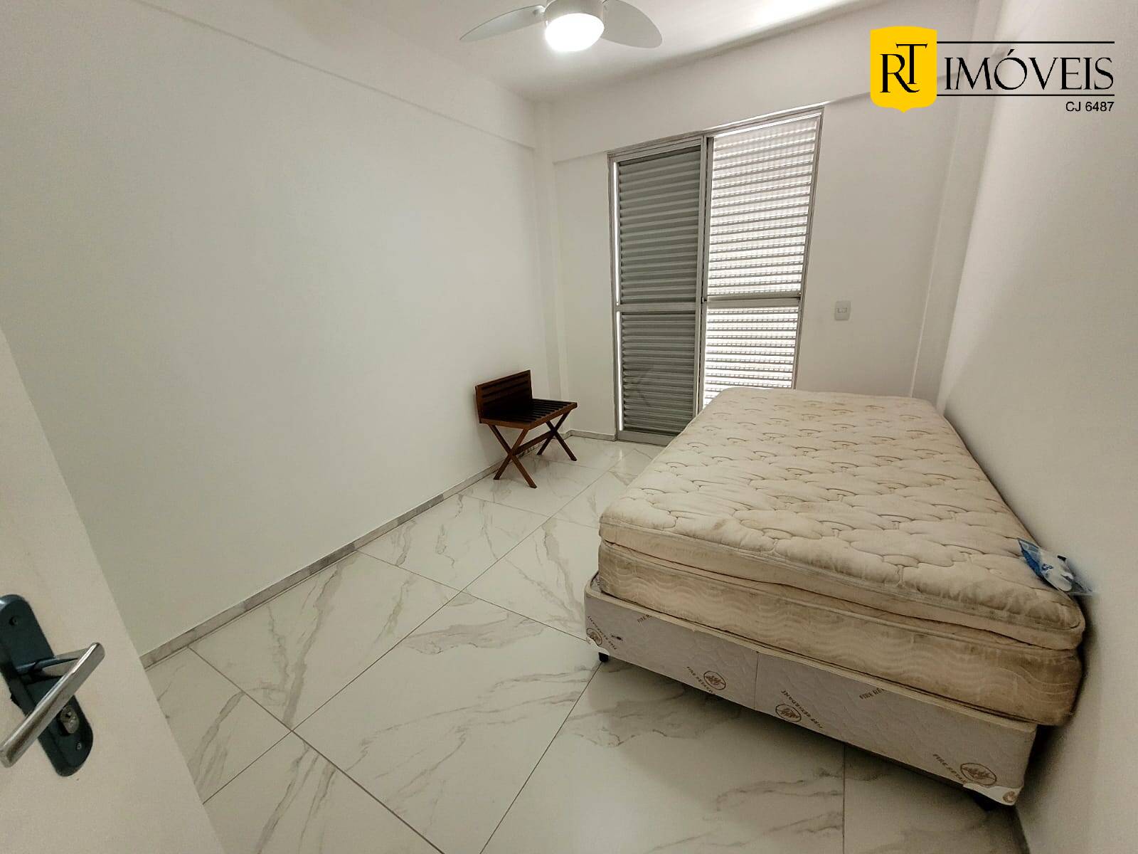 Apartamento à venda com 3 quartos, 110m² - Foto 6