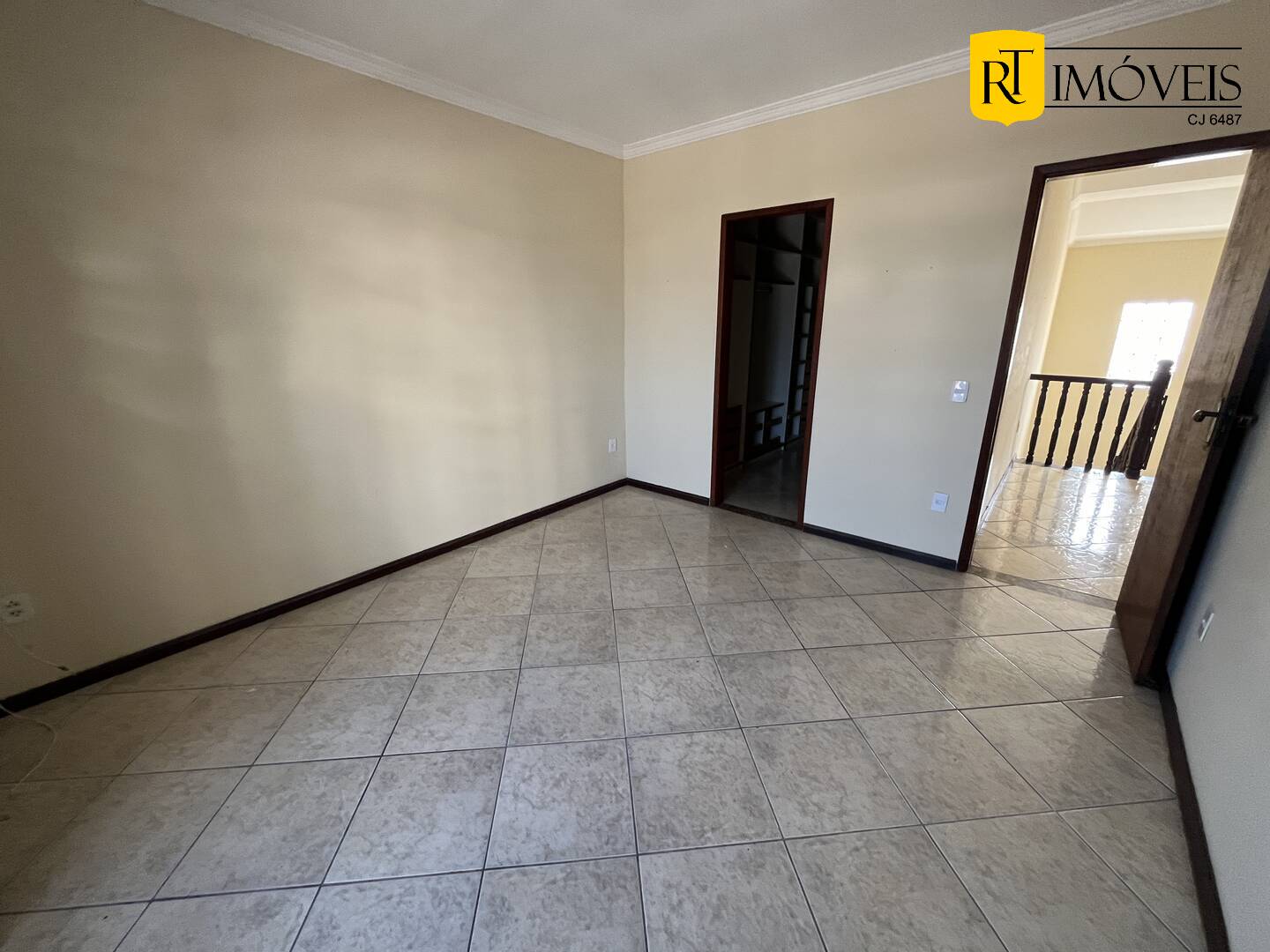 Casa à venda com 4 quartos, 273m² - Foto 20