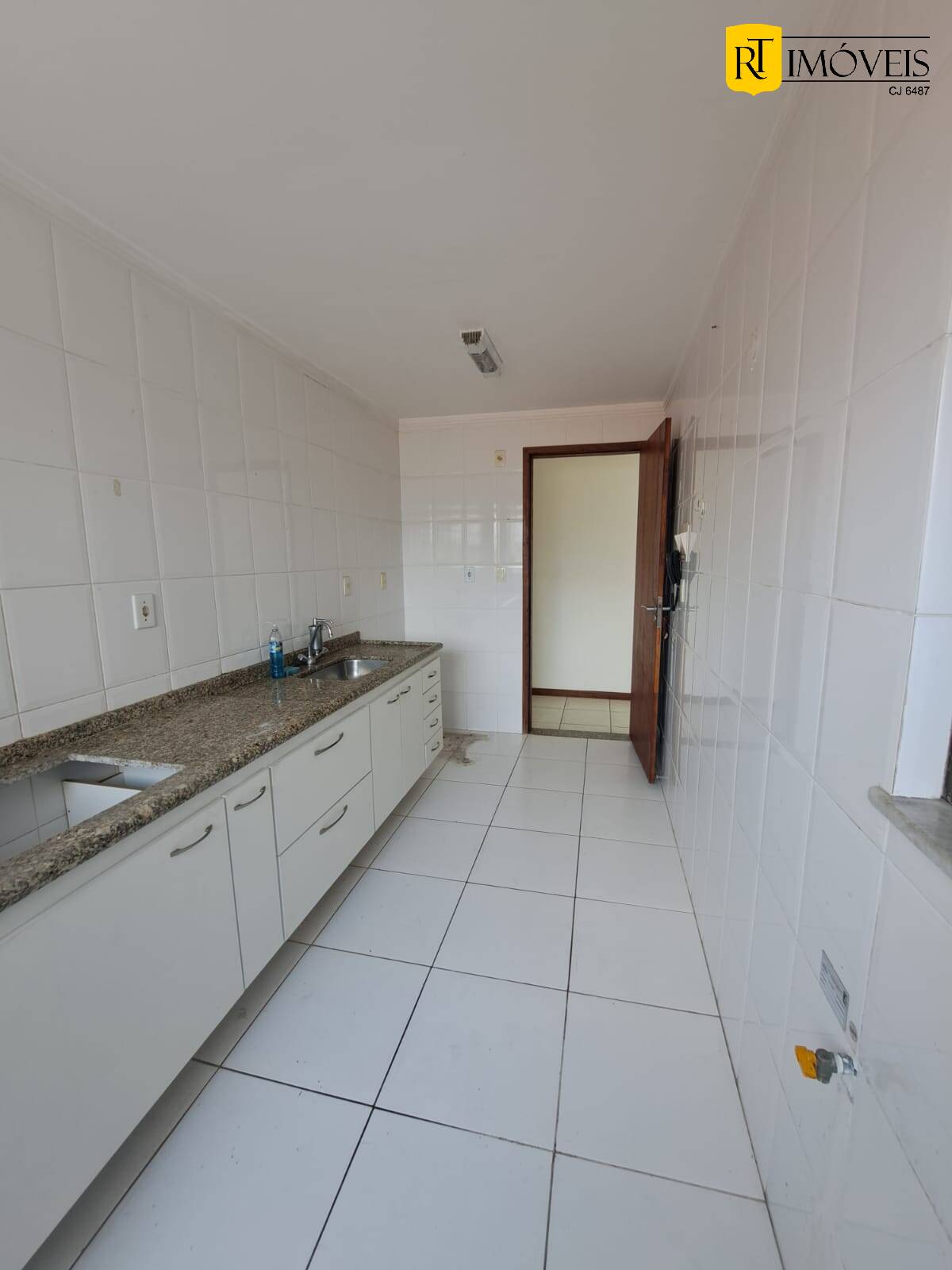 Apartamento à venda e aluguel com 3 quartos, 111m² - Foto 15