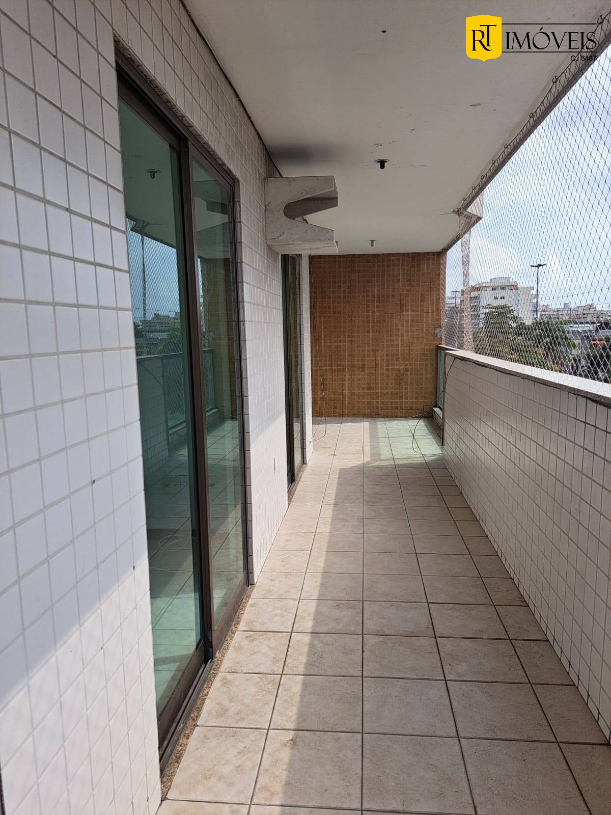 Apartamento à venda e aluguel com 3 quartos, 111m² - Foto 4