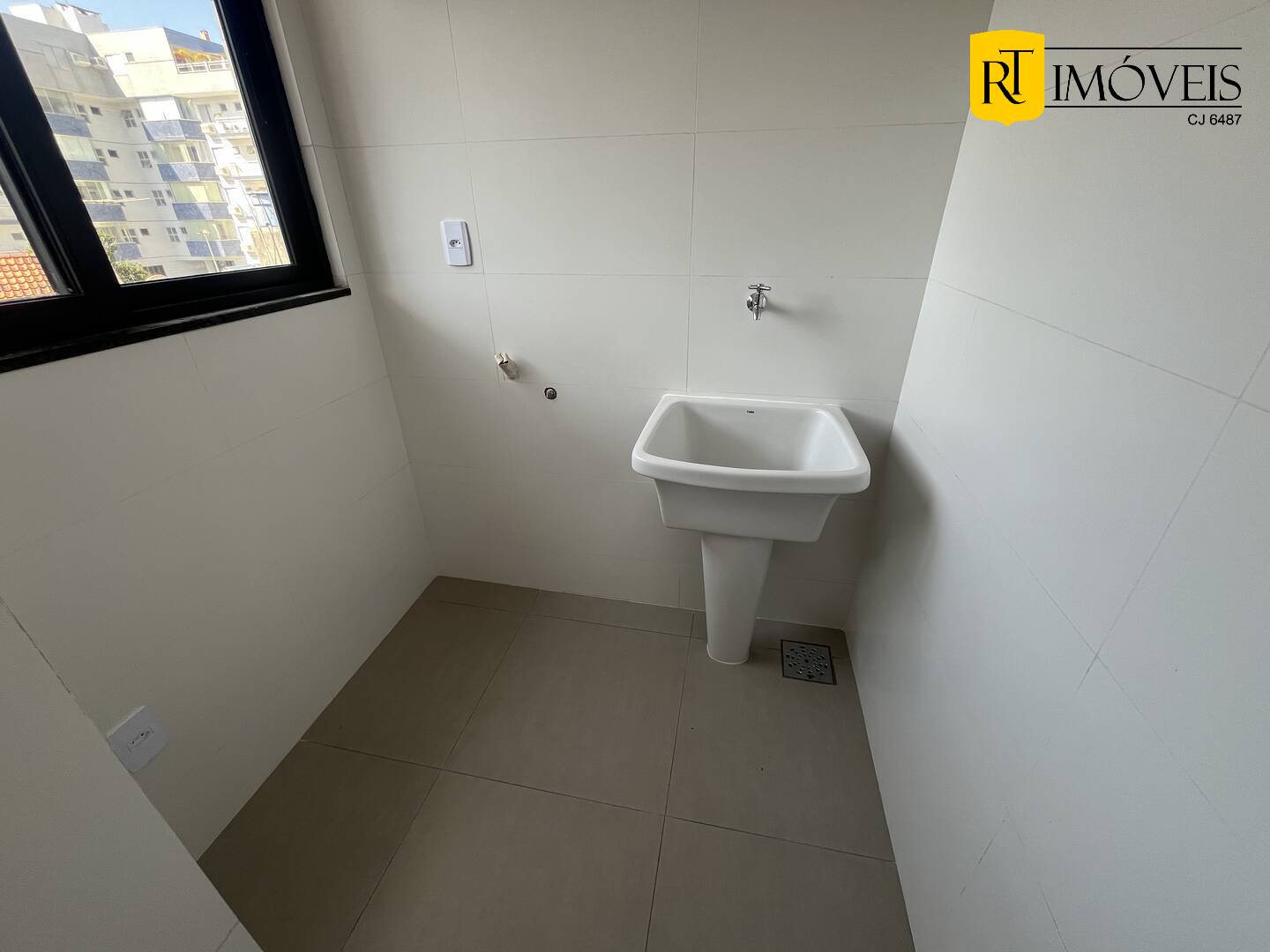 Apartamento à venda com 2 quartos, 103m² - Foto 11