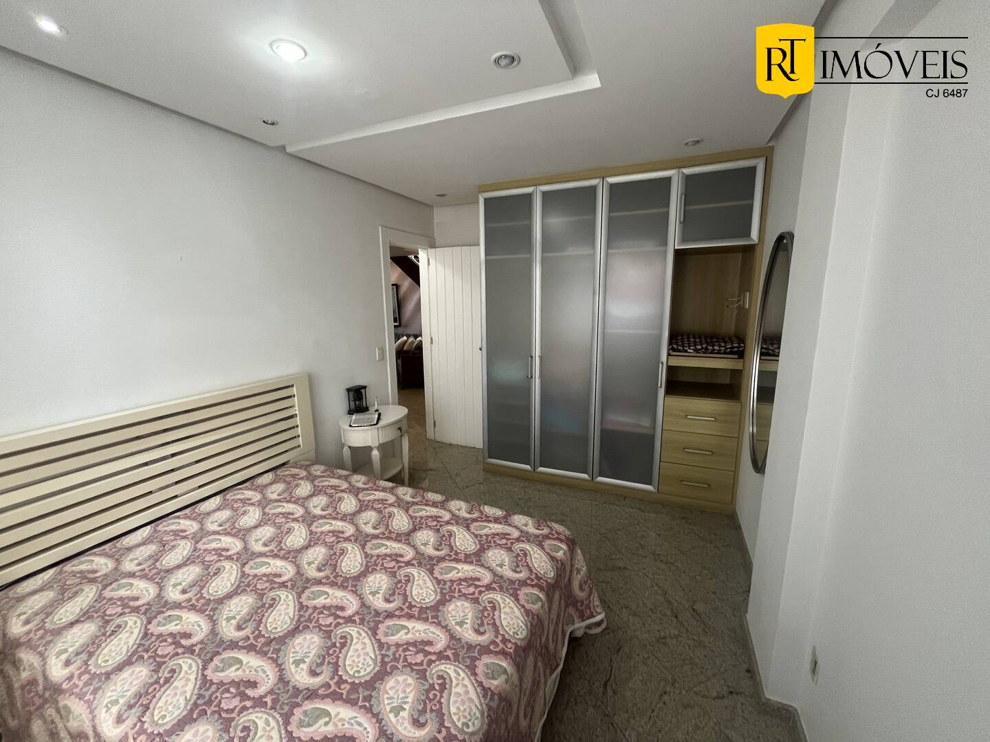 Cobertura à venda com 4 quartos, 200m² - Foto 16