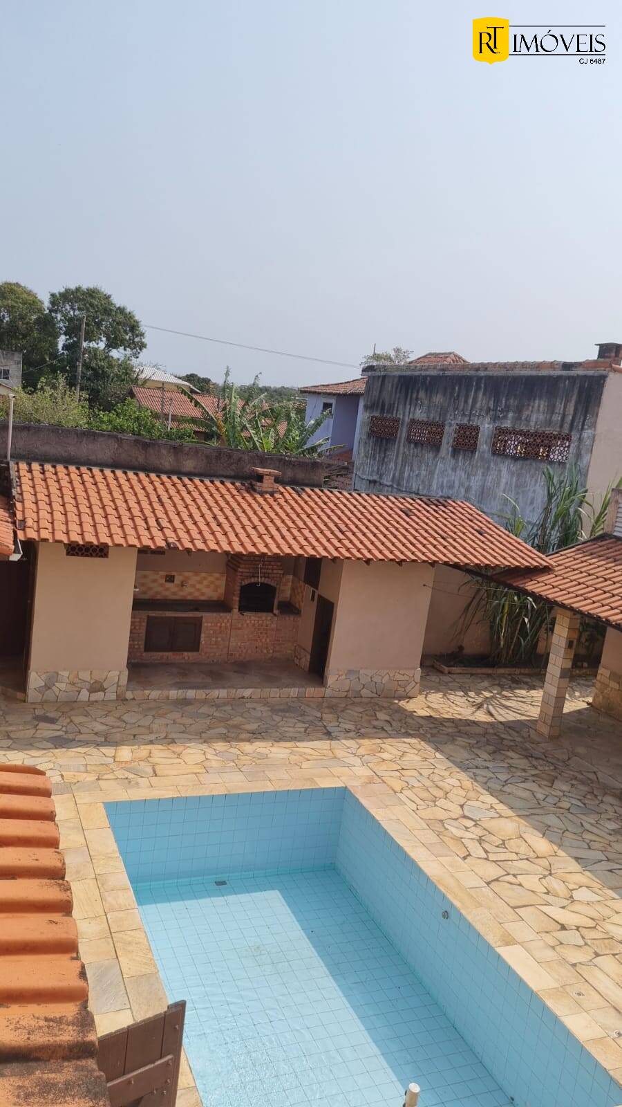 Casa à venda com 4 quartos, 267m² - Foto 2