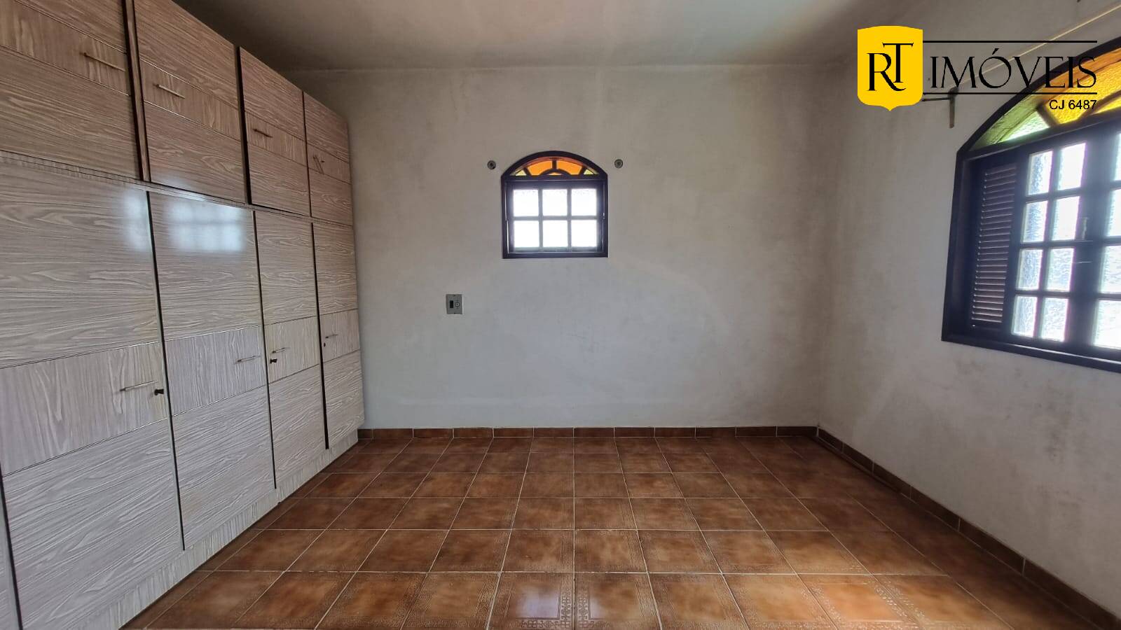 Casa à venda com 4 quartos, 267m² - Foto 7