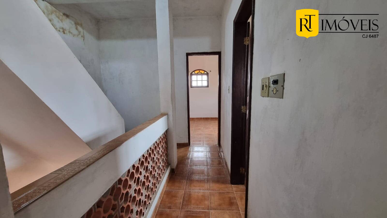 Casa à venda com 4 quartos, 267m² - Foto 9