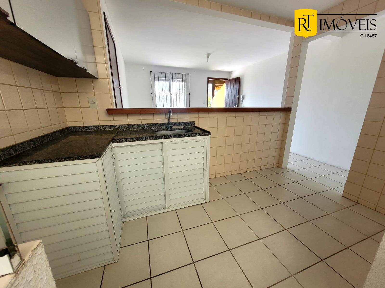 Casa à venda com 2 quartos, 60m² - Foto 18