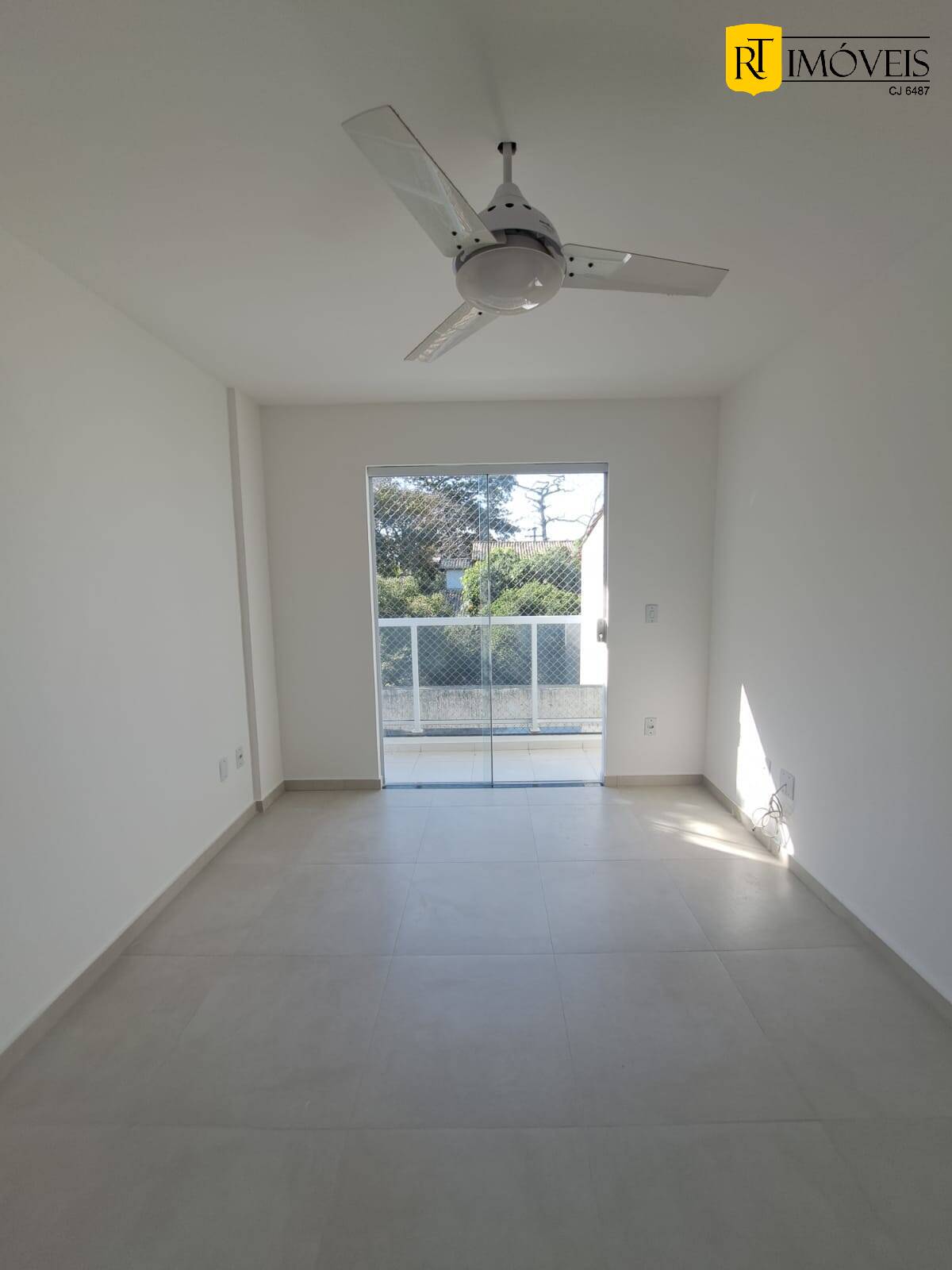 Apartamento para alugar com 2 quartos, 118m² - Foto 10