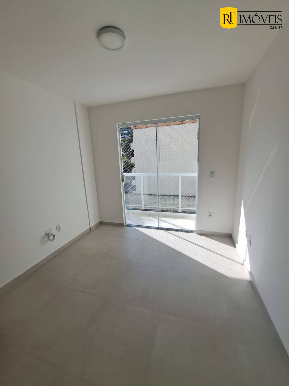 Apartamento para alugar com 2 quartos, 118m² - Foto 12