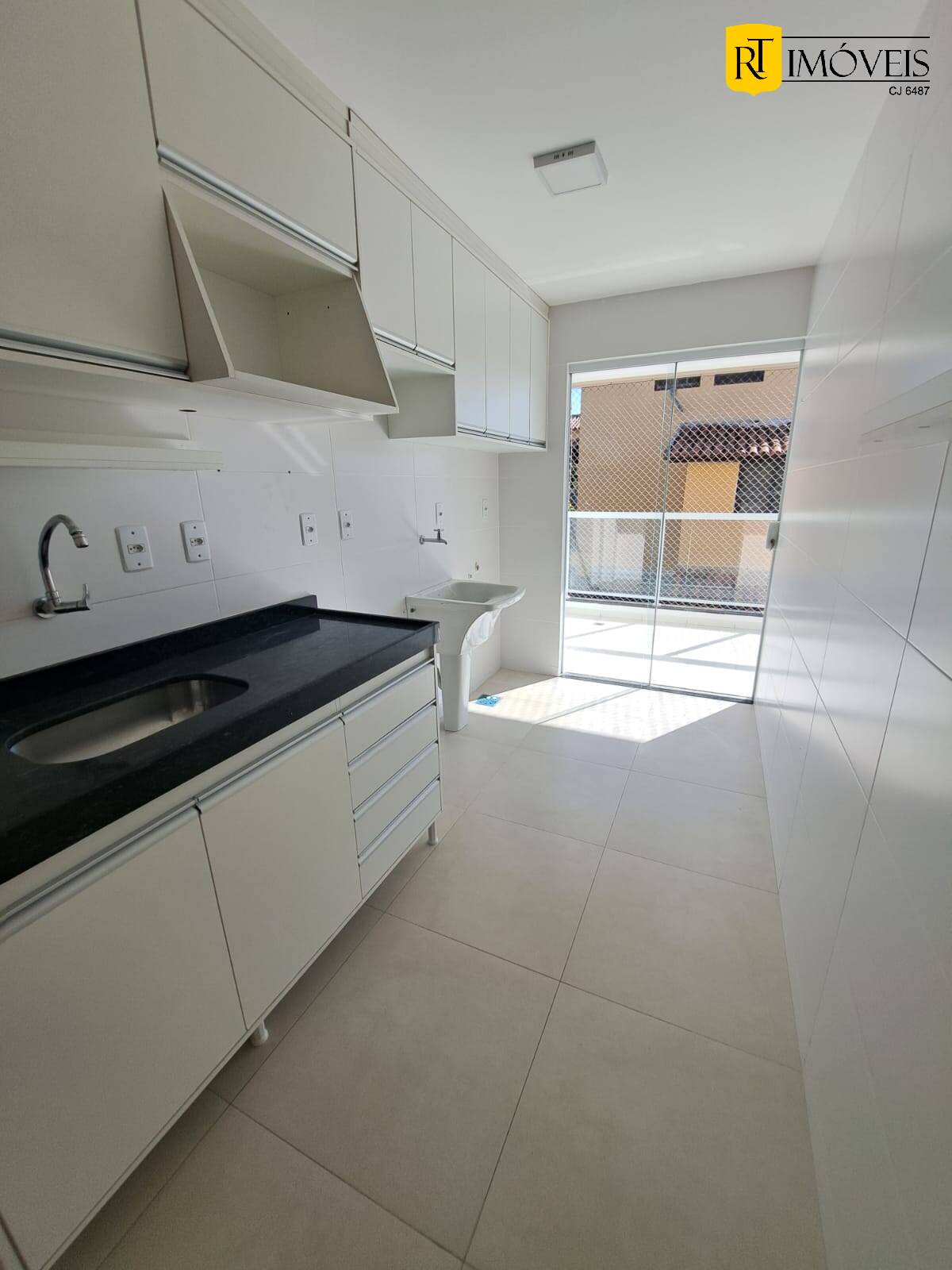 Apartamento para alugar com 2 quartos, 118m² - Foto 20