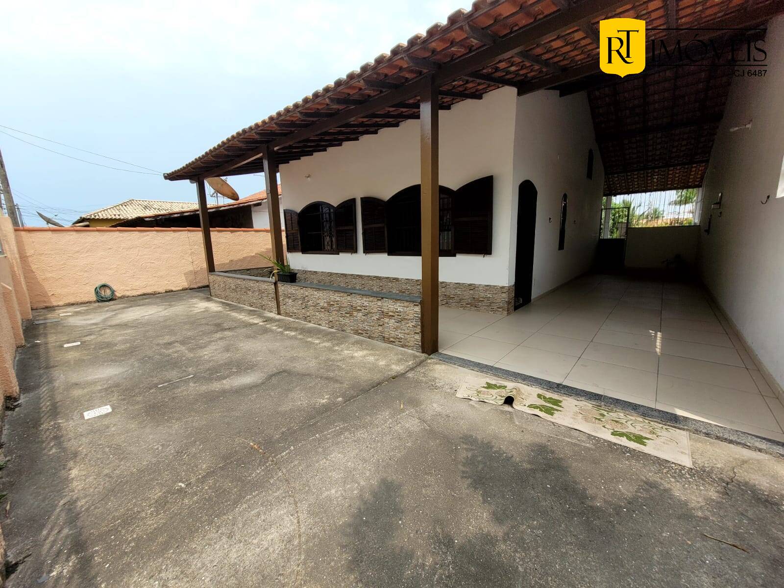 Casa à venda e aluguel com 2 quartos, 600m² - Foto 1