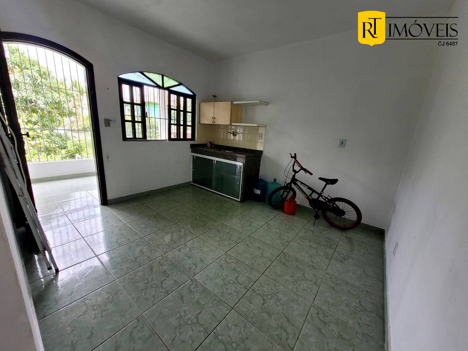 Casa à venda e aluguel com 2 quartos, 600m² - Foto 4