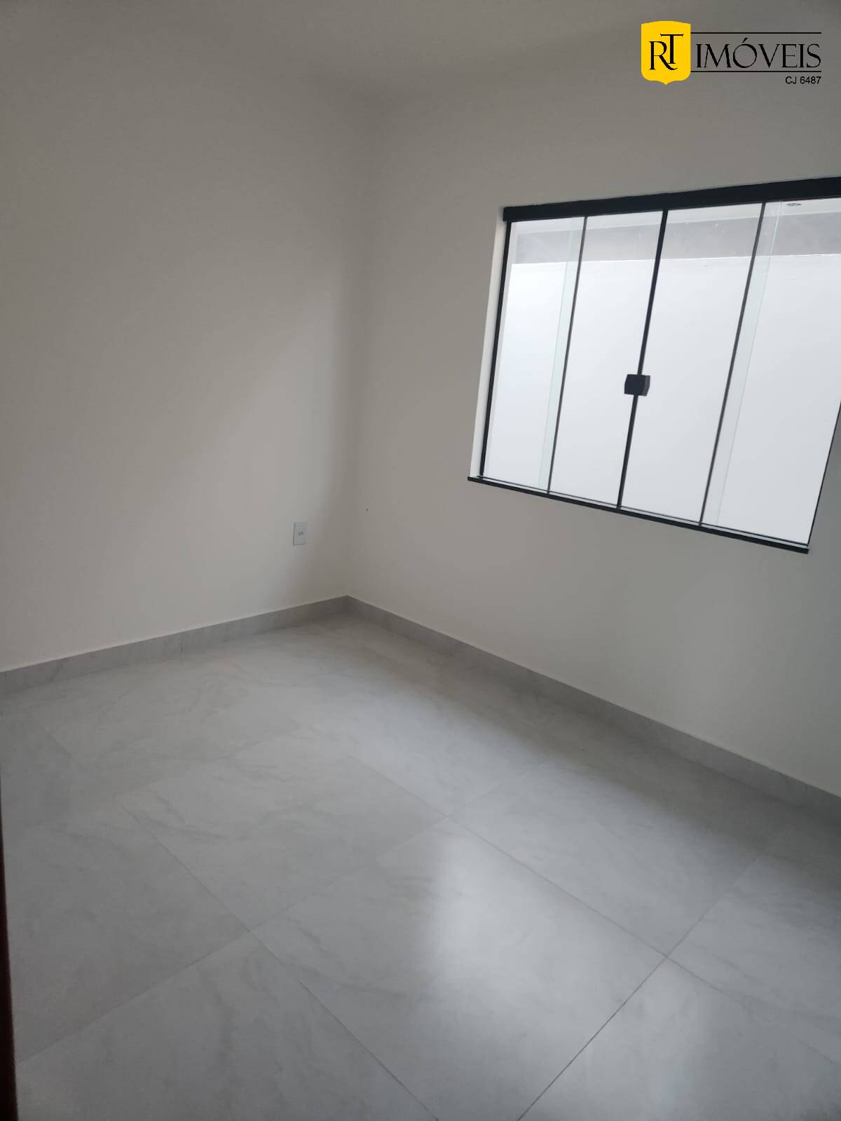 Casa à venda com 3 quartos, 253m² - Foto 14